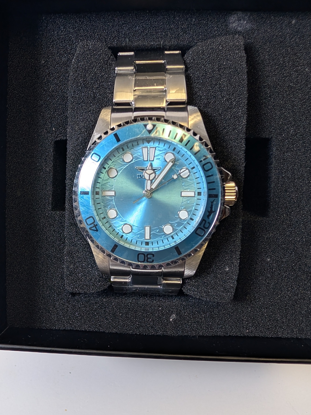 Invicta Pro Diver 44715 LATAM Exclusive Quartz Watch - 43mm Tiffany Blue NWT